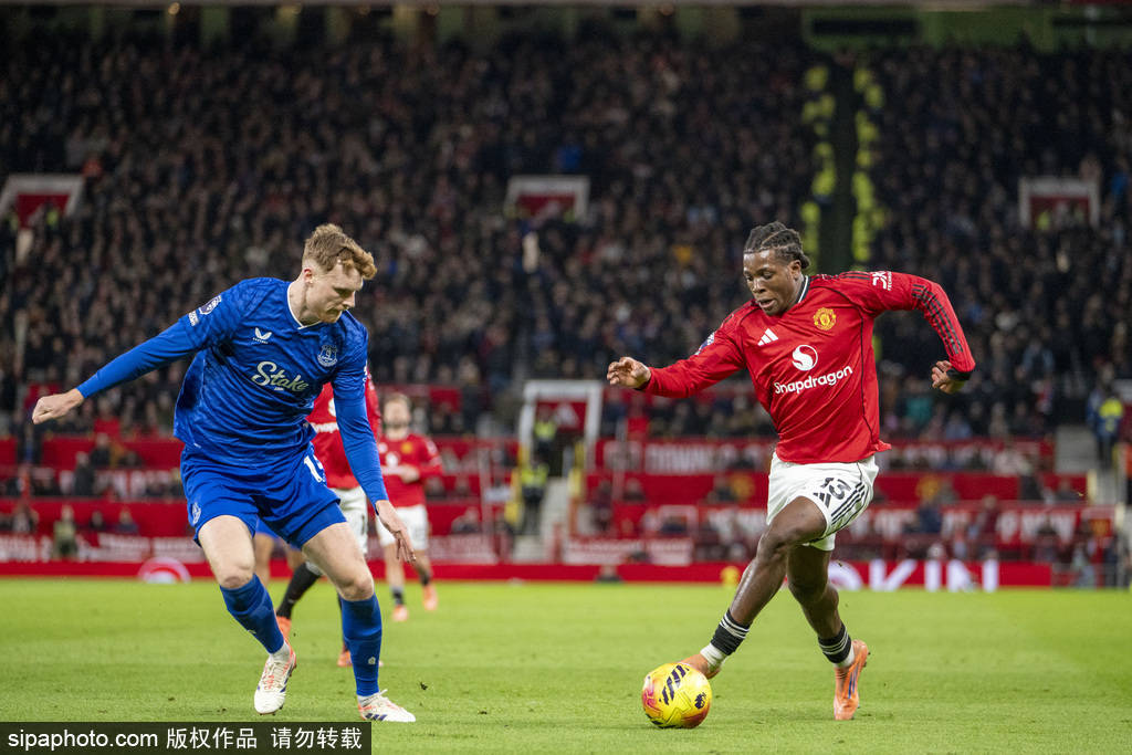 马杜埃凯vs布鲁日全场数据：射门4次进2球，成功过人3次