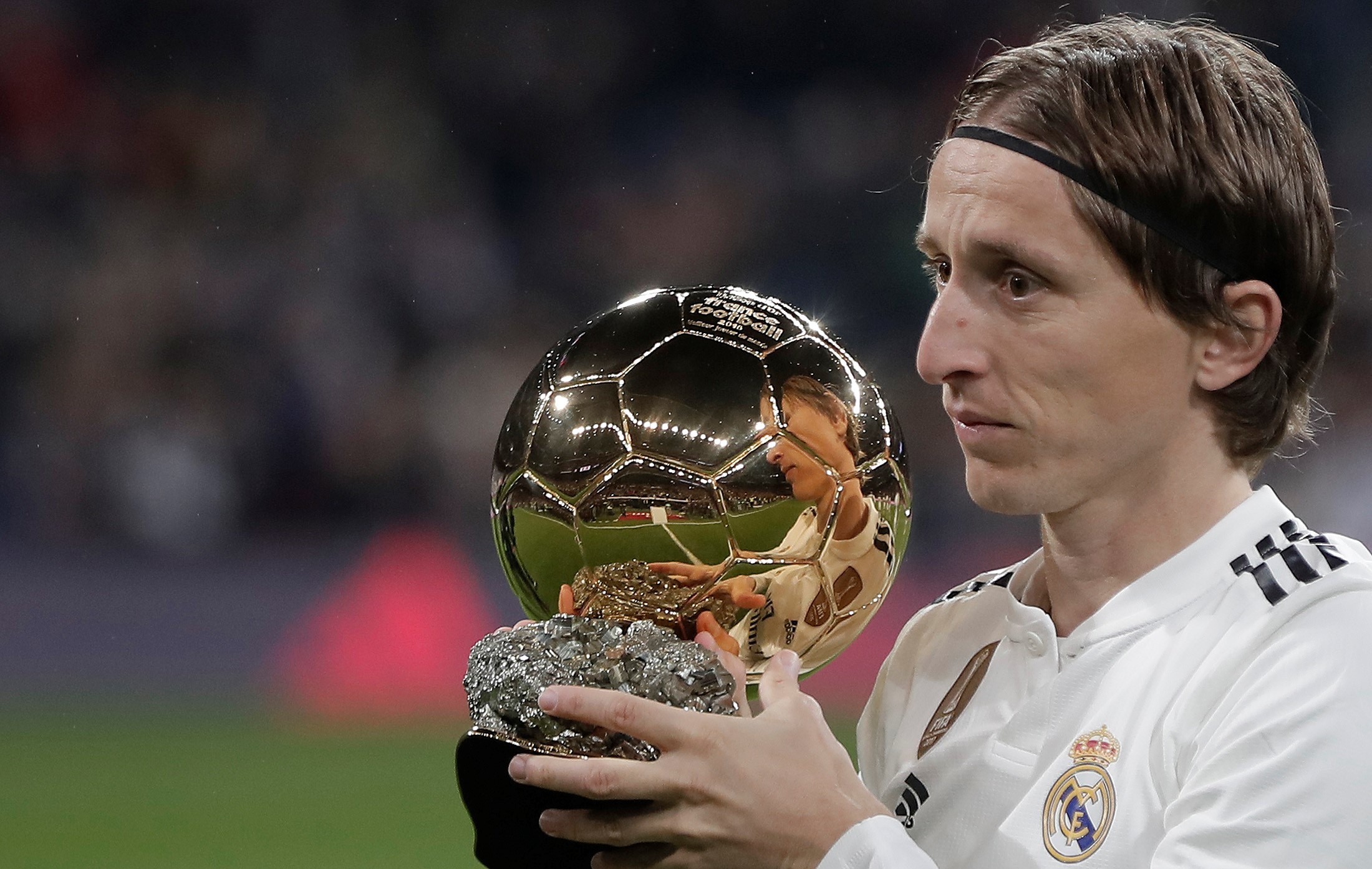 苏媒：苏超盐城赛区选拔活动已开启，水庆霞担任海选考官