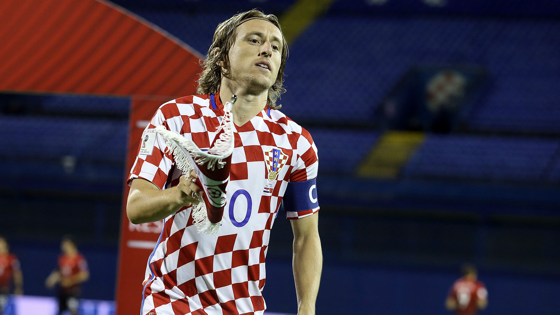 球星赛后哭了，太真实