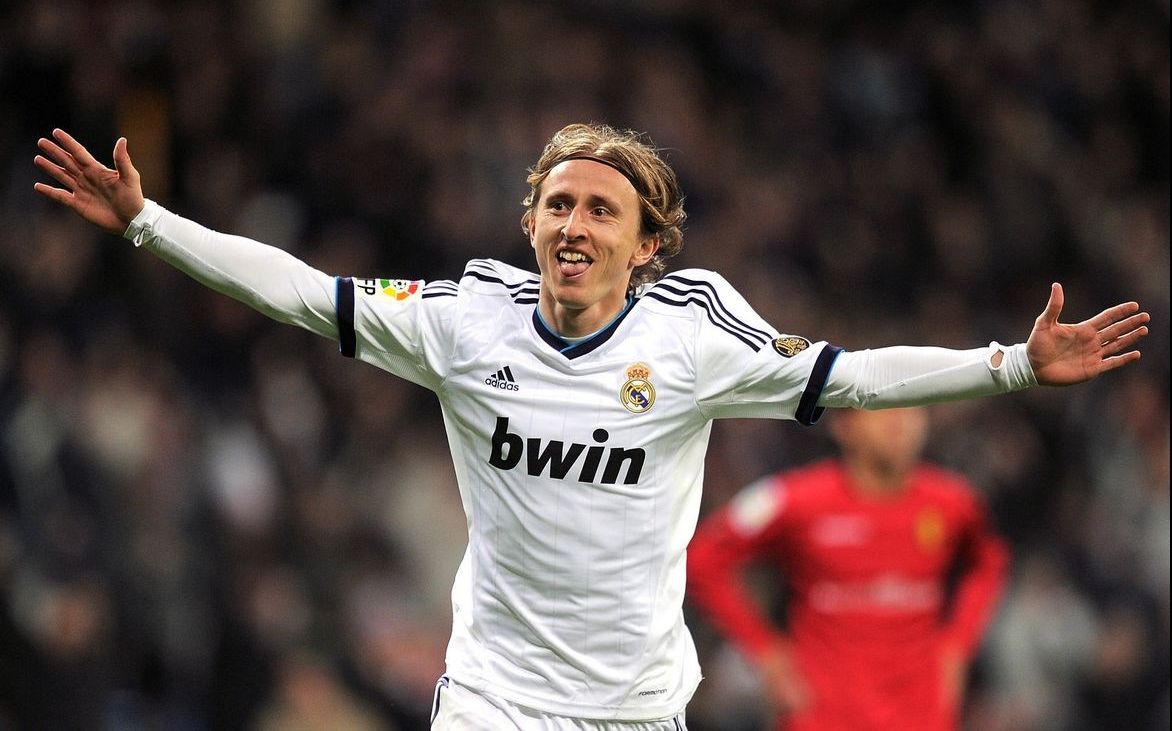 米兰上次德比扑点后夺冠？迈尼昂：我们不能做这种比较